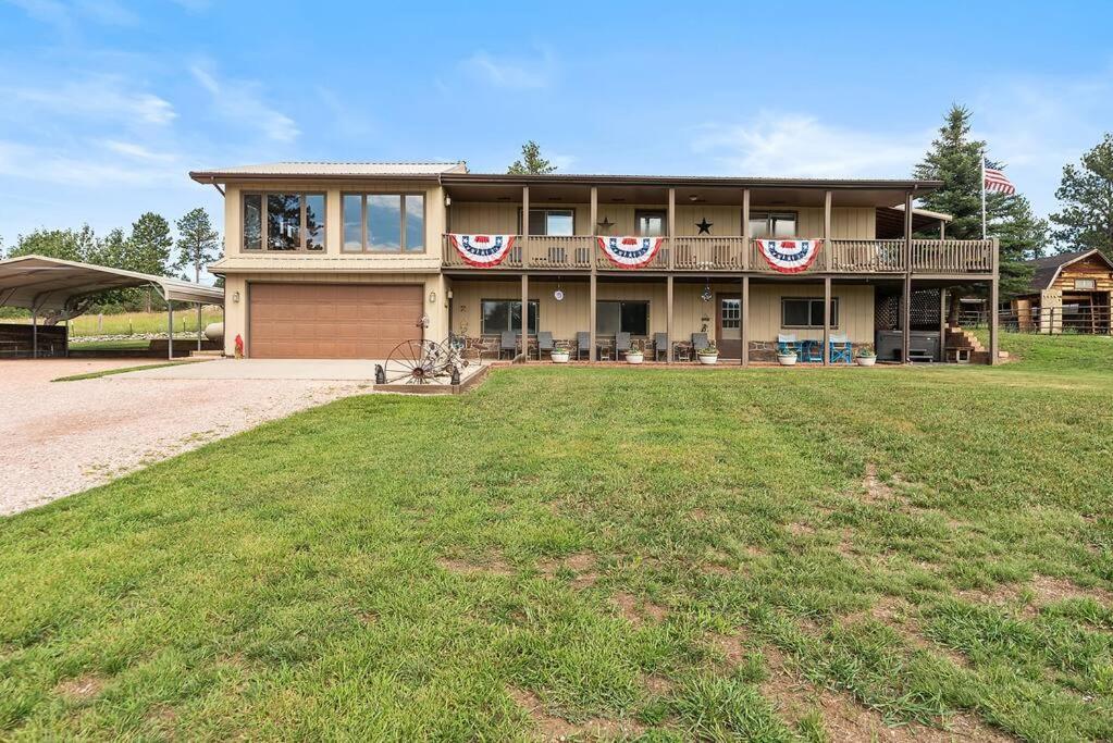 Papa'S Place On Willow Creek Custer Exterior photo